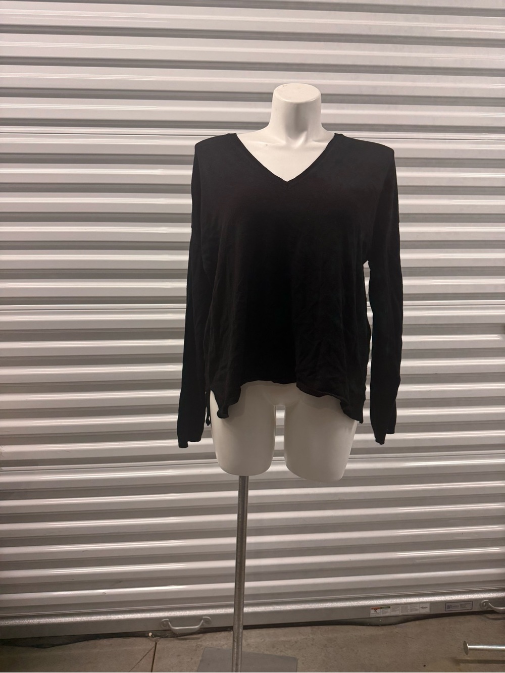 Lane Bryant Black V-Neck Long Sleeve Top